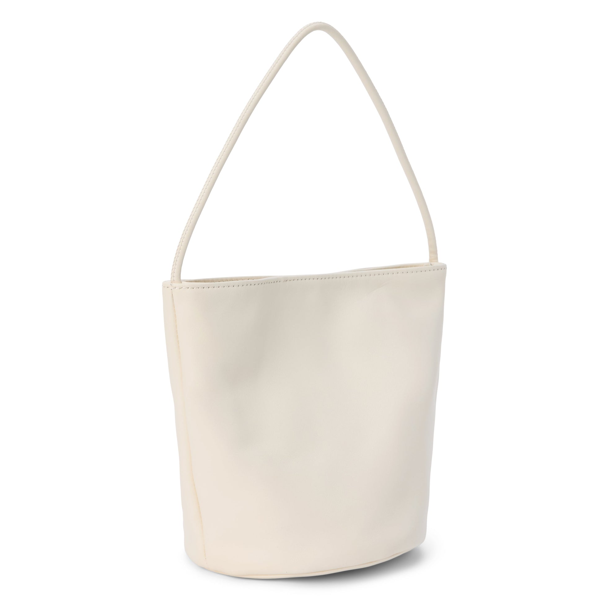 Matisse Footwear Vancouver bucket bag Ivory