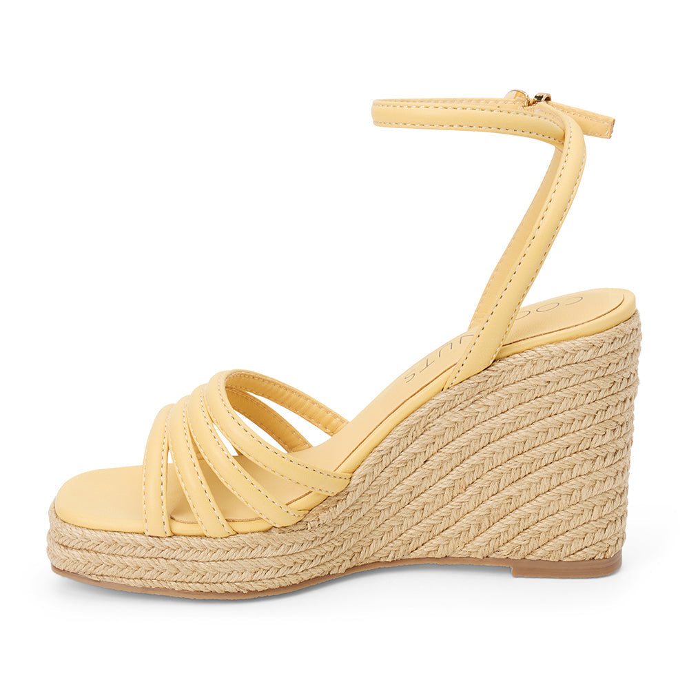 Matisse Footwear Sunnie wedge sandal Butter