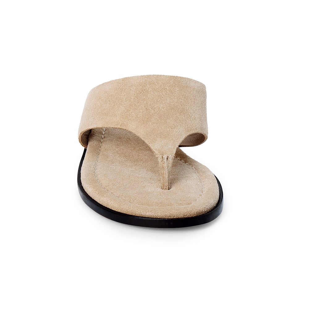 Matisse Footwear Sophia thong sandal Sand