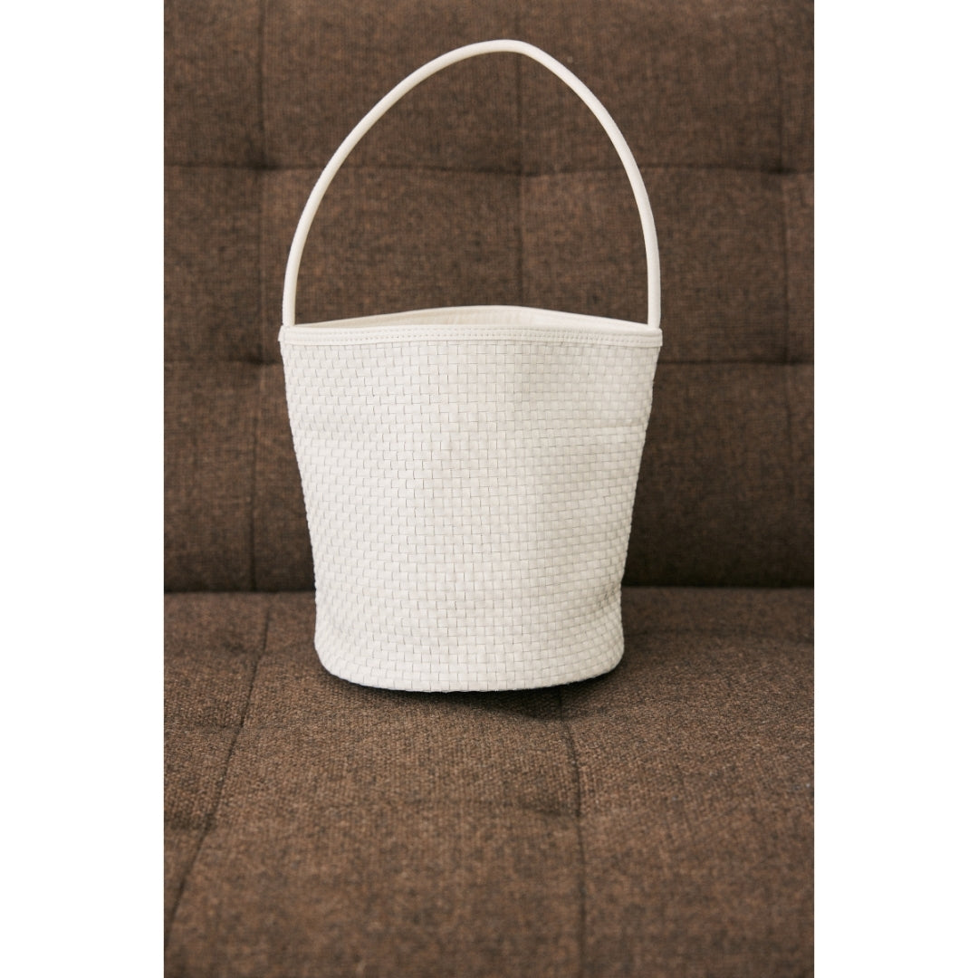 Matisse Footwear Vancouver woven bucket bag Ivory