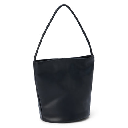 Matisse Footwear Vancouver bucket bag Black