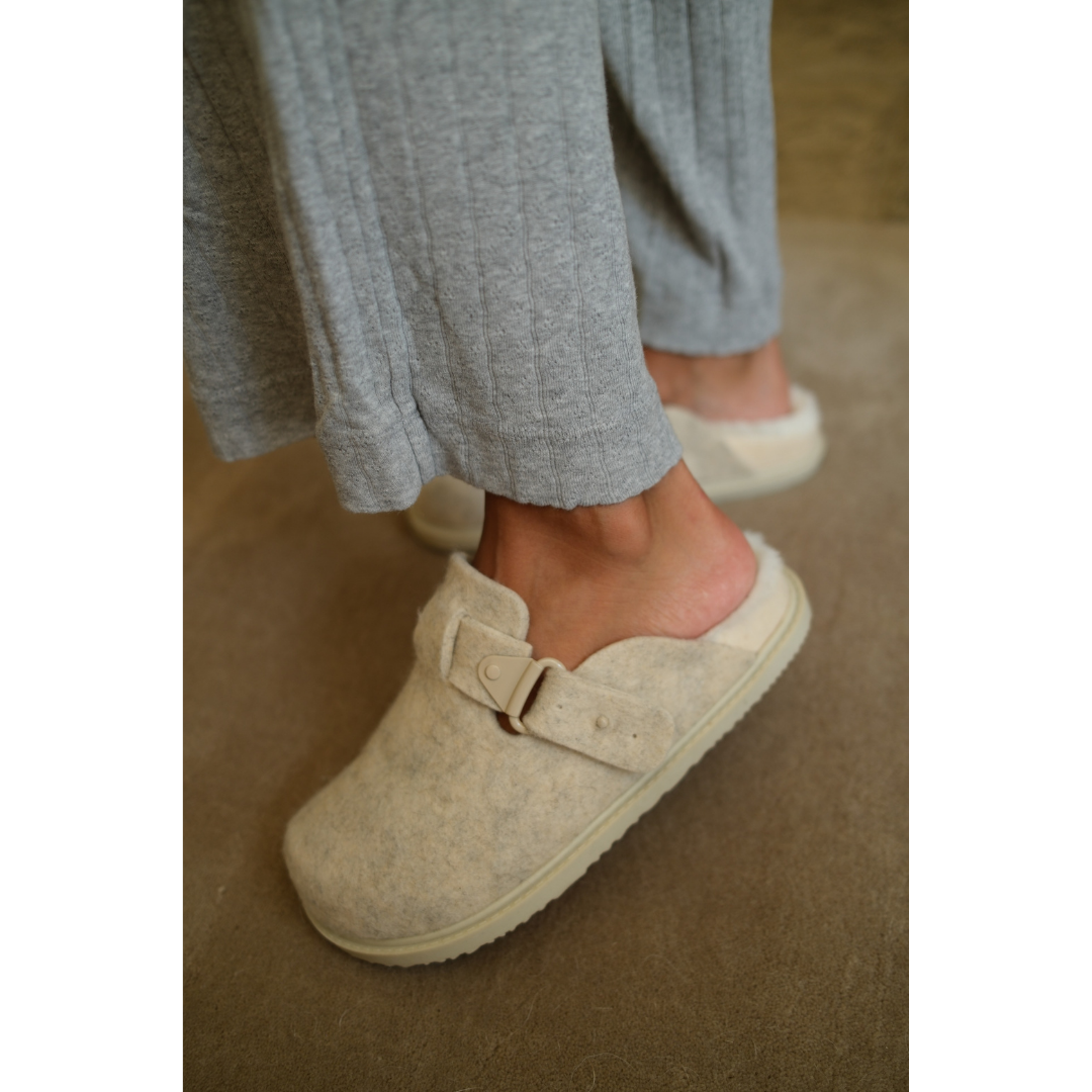 Matisse Footwear Portland clog Oatmeal