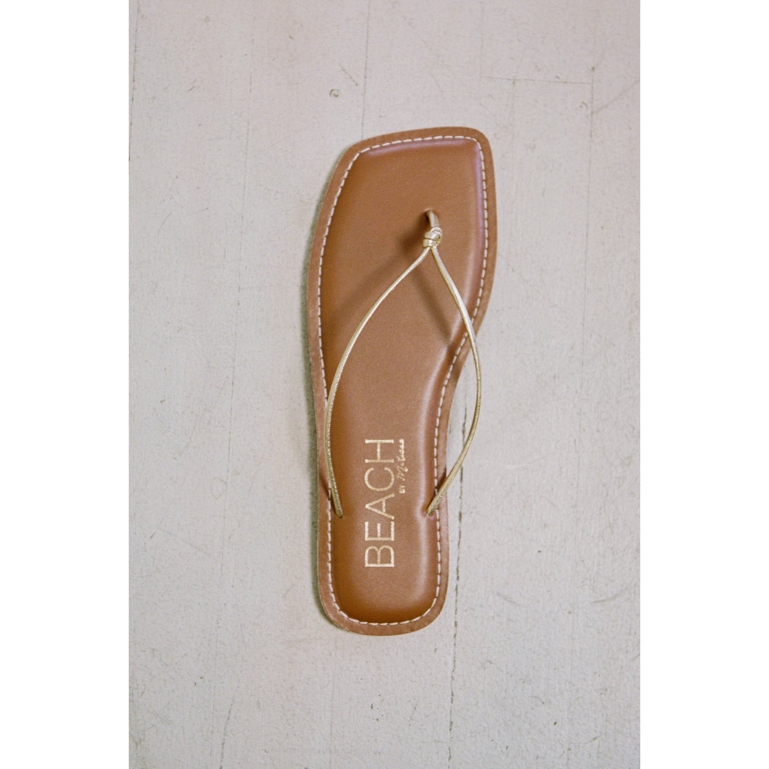 Matisse Footwear Ray thong sandal Gold