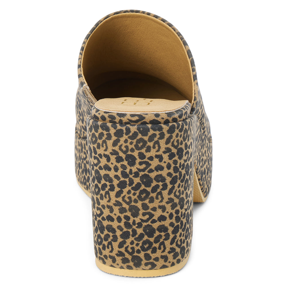 Matisse Footwear Jayde platform mule Tan Leopard