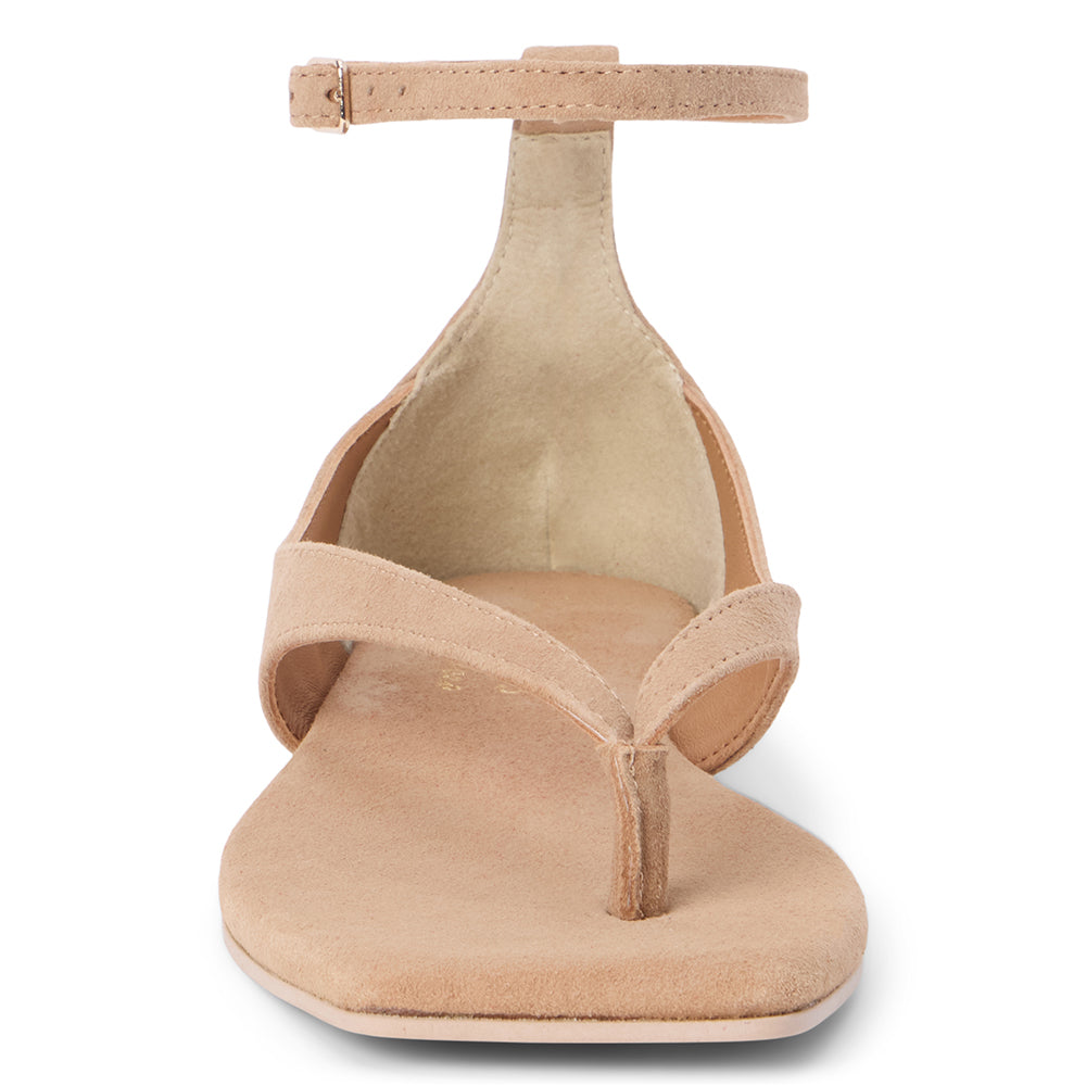 Matisse Footwear Kerry thong sandal Tan
