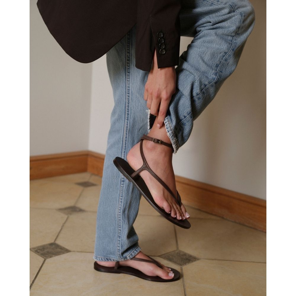 Matisse Footwear Lee thong sandal Espresso
