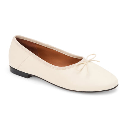 Matisse Footwear Marie ballet flat Ivory