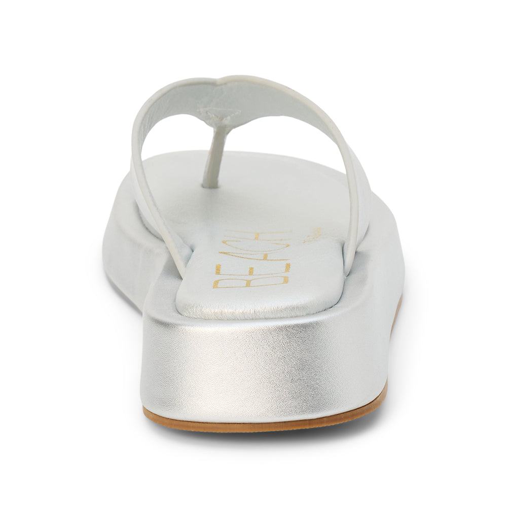 Matisse Footwear Mallorca flip flop sandal Silver