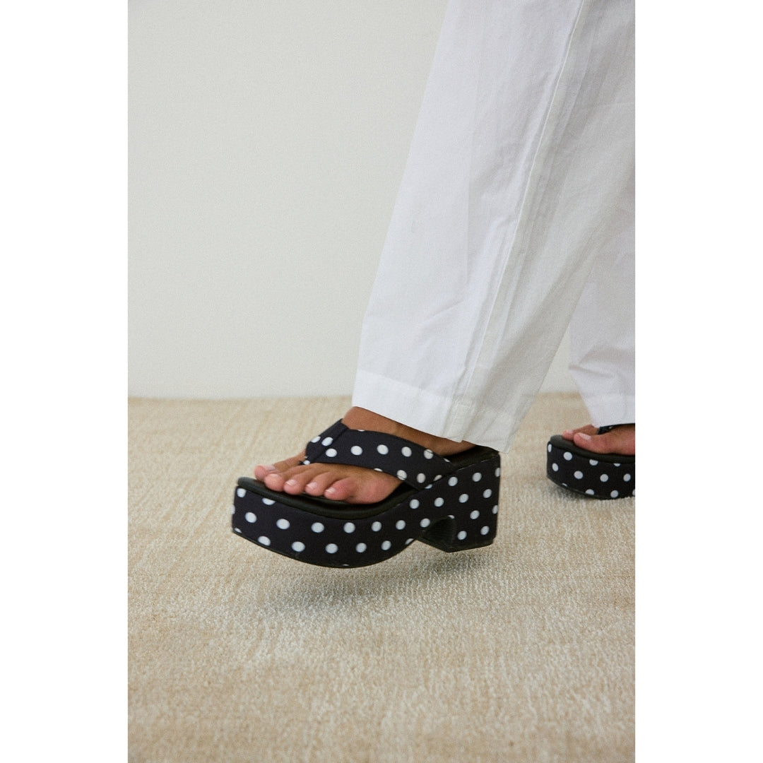 Matisse Footwear Bonnie platform sandal Black Polka Dot